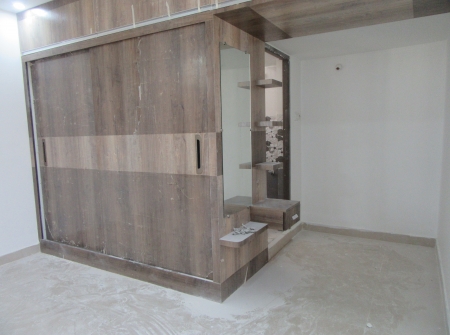 5) Li Id : 134 - Wood Work in Childrens Bedroom.JPG